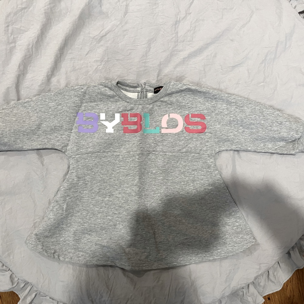 Byblos baby girls long sleeve top / peplum. Says size 12m, looks like 18-24m.